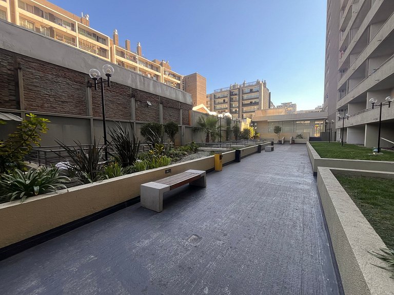 Studio apartment steps from Parque Almagro Metro.