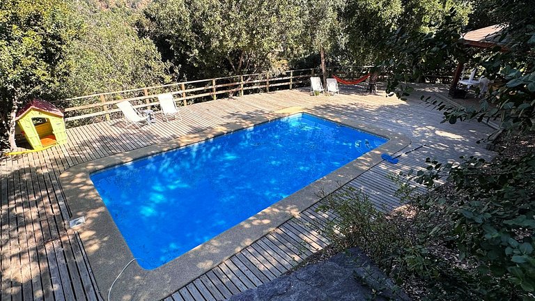 Incrível casa em Bosques de Aculeo.