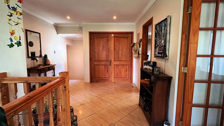 Oceana Suites: Bosques de Aculeo, Paine.