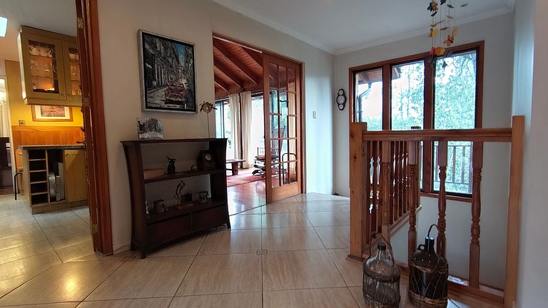 Increíble casa en Bosques de Aculeo.