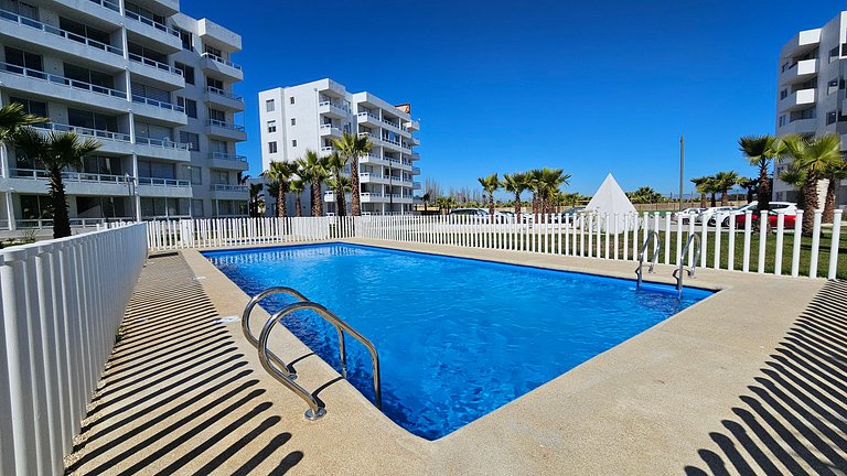 Spacious apartment with parking