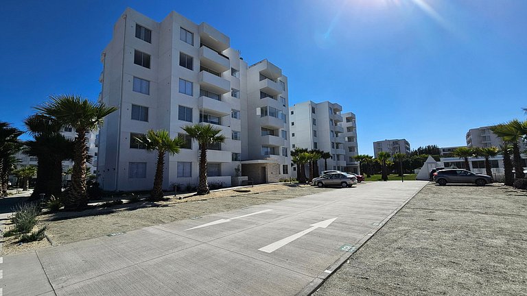 Spacious apartment with parking