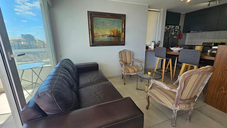 Apartment with ocean view, steps from the Dunes of Concón.