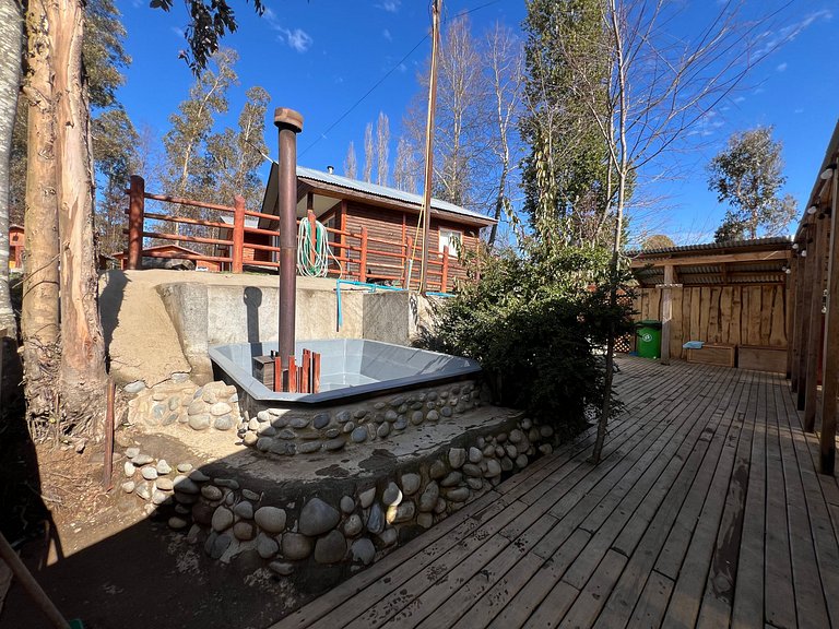 Family cabin minutes from Lake Licanray.