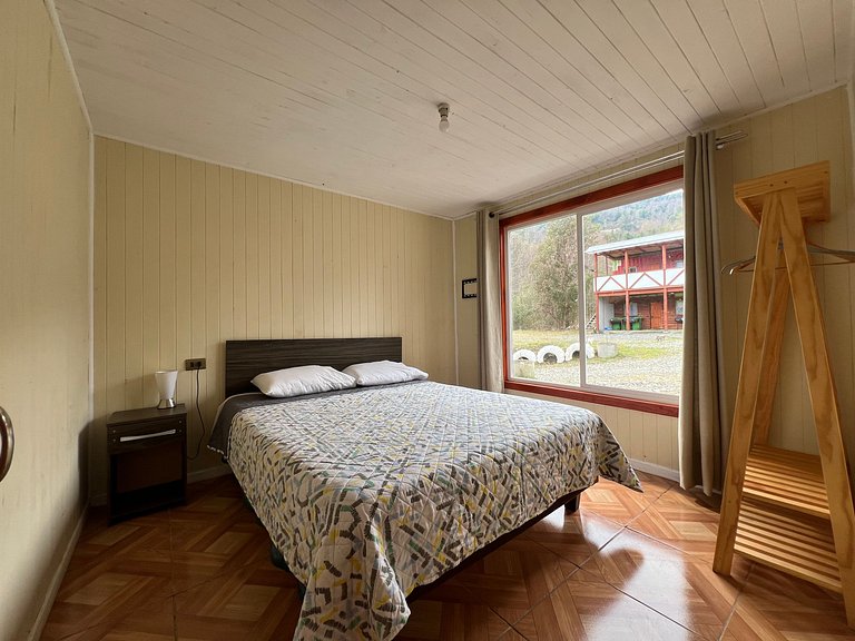 Cabana familiar a passos do Lago Licanray.