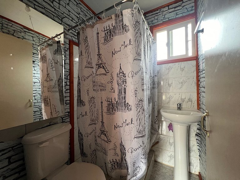 Cabana familiar com tina de água quente, Lago Licanray.