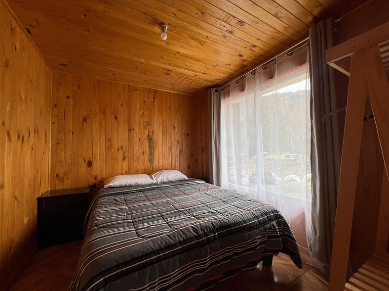 Cabana familiar com tina de água quente, Lago Licanray.