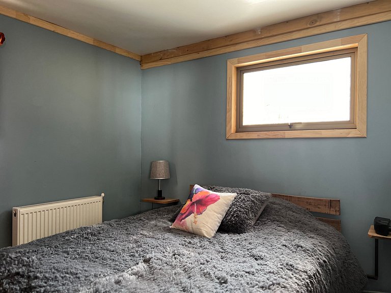 Room in "Volkano", minutes from Lonquimay Volcano.