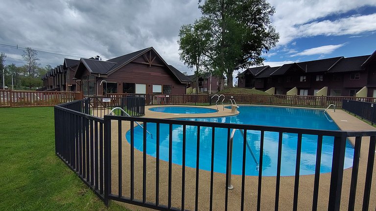 Incrível casa em complexo privado, Pucón.