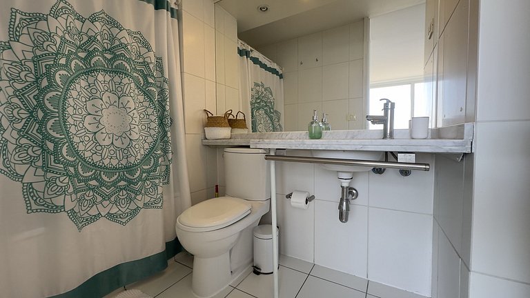 Apartment steps from Mall Alto Las Condes.