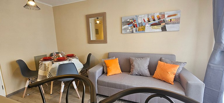 Apartamento confortável com estacionamento e piscina