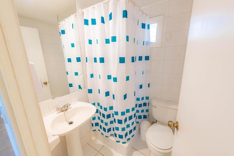 Apartment with ocean view in Bahía Pelícanos.