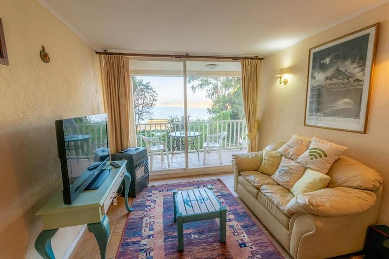 Family apartment with ocean view, Horcón.