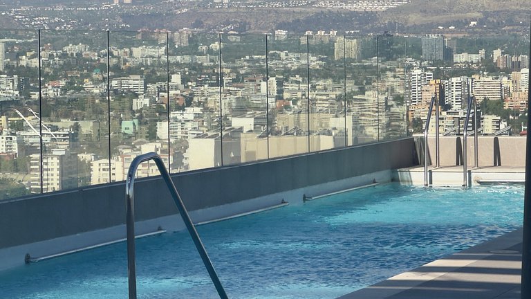 Apartment with excellent connectivity, Irarrázaval.