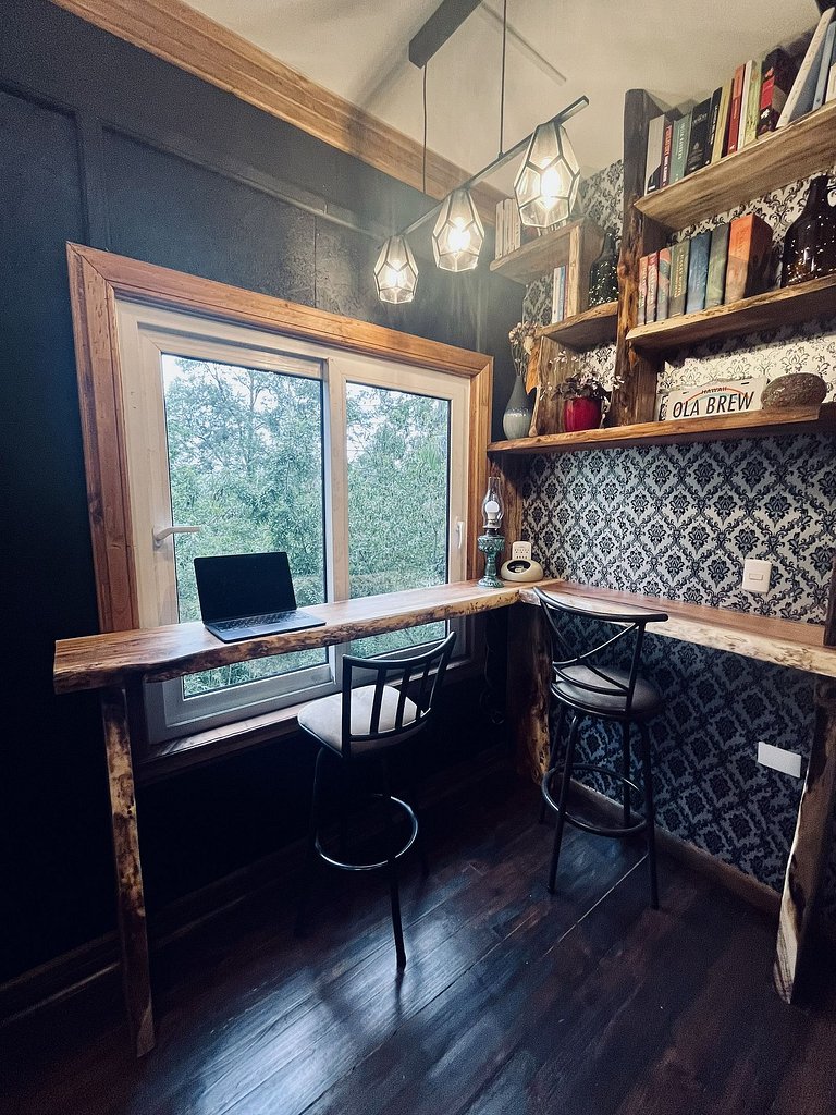 Casa cercada pela natureza em Panguipulli.