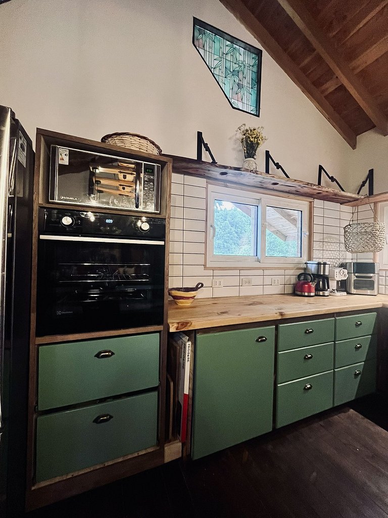 Casa rodeada de naturaleza en Panguipulli.