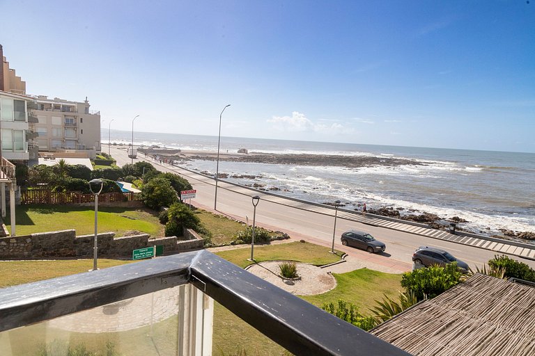Apartamento familiar frente al mar, Punta del Este.