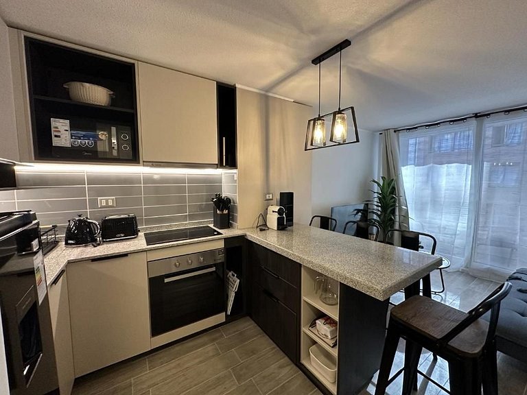 Apartamento em frente ao Club Hípico e a passos do Parque O'