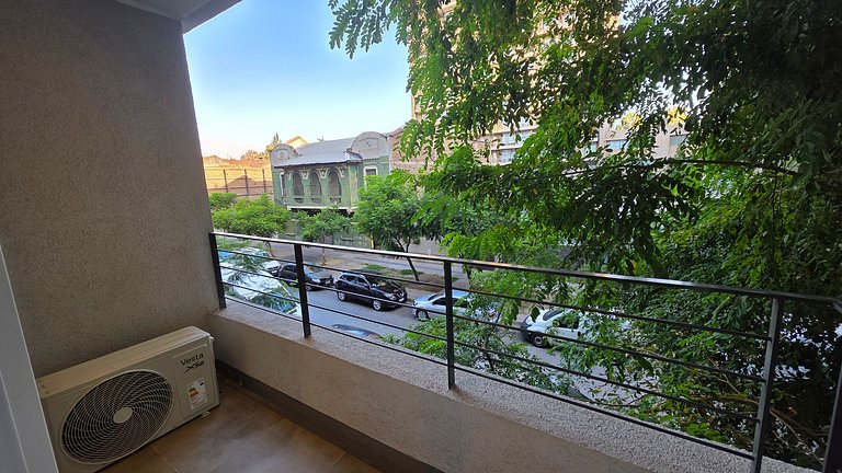 Departamento con A/C a minutos de Movistar Arena.