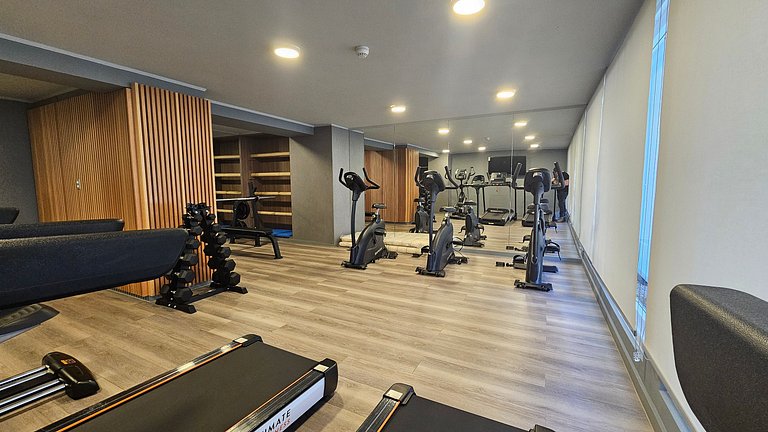 Apartamento com ar-condicionado a minutos da Movistar Arena.