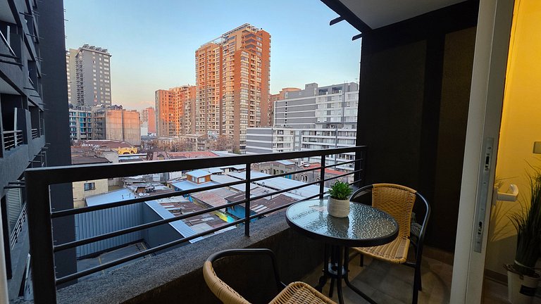 Apartamento em Santa Rosa, a passos do metrô.