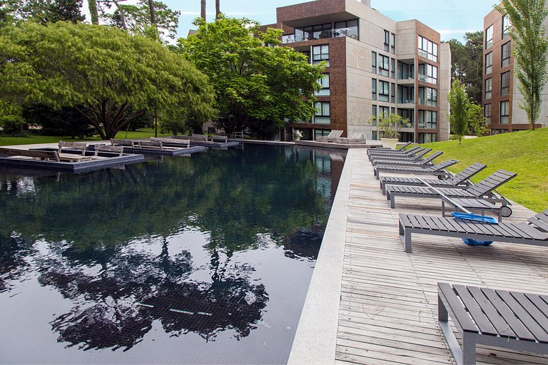 Apartamento com amenidades de spa em Punta.