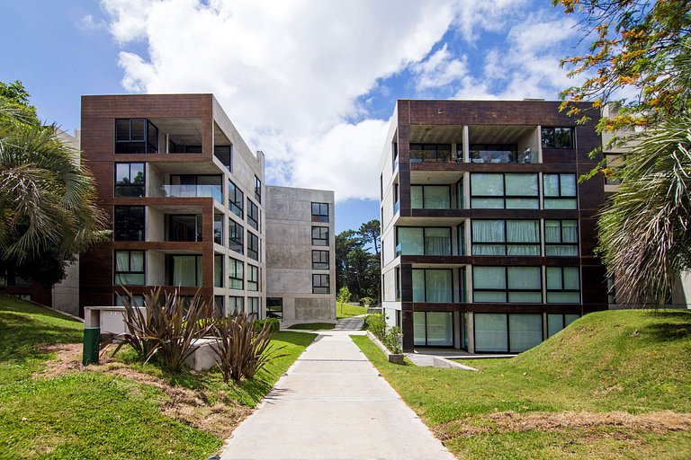 Apartamento con amenidades SPA en Punta.