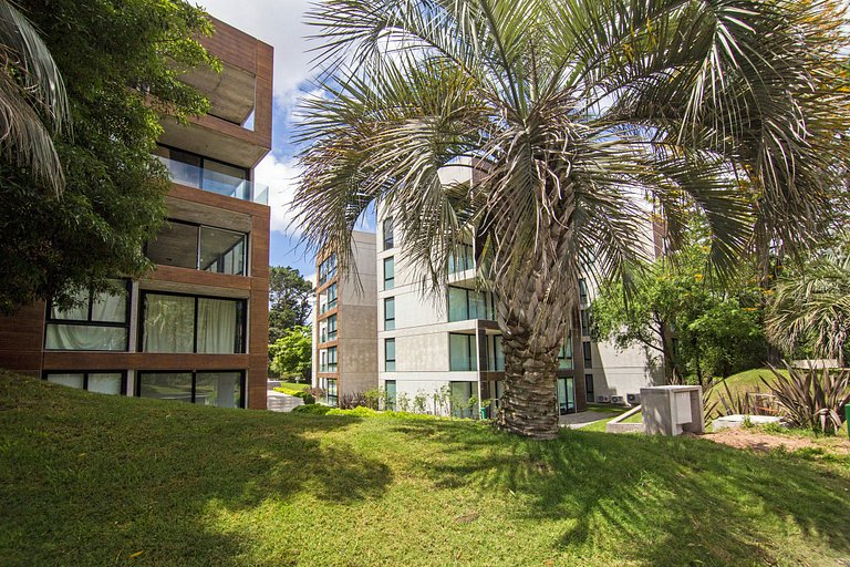 Apartment with spa amenities in Punta.