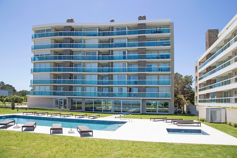 Incrível apartamento com vista para o mar, Punta.