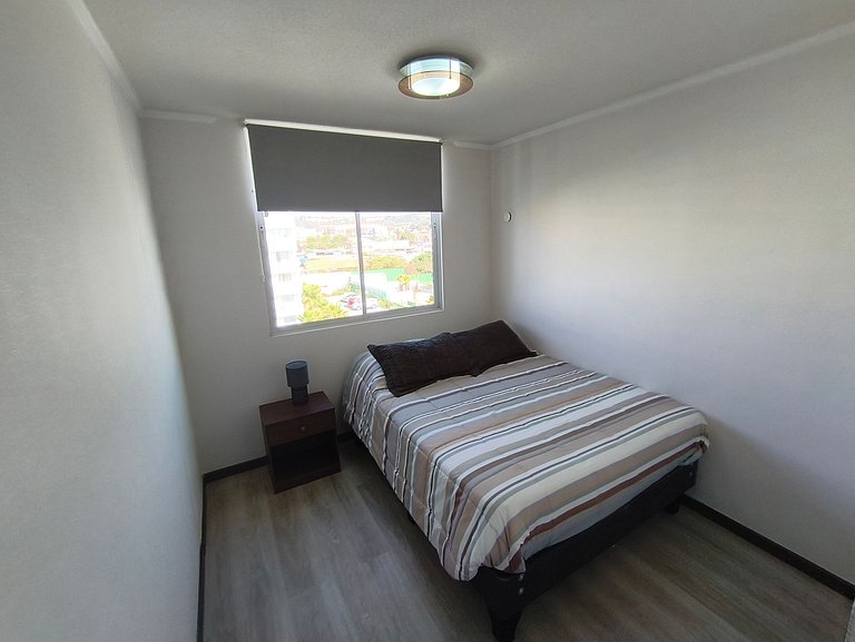 Family apartment minutes from Faro Monumental, La Serena.