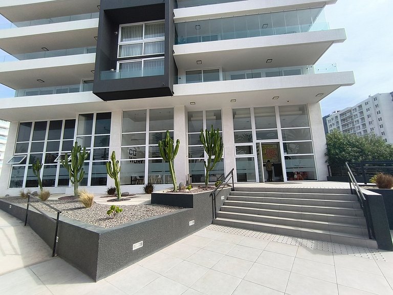 Studio apartment steps from Faro Monumental, La Serena.