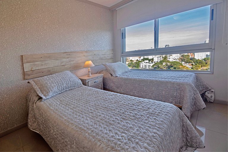 Oceana Suites: Ocean Drive, Punta del Este.