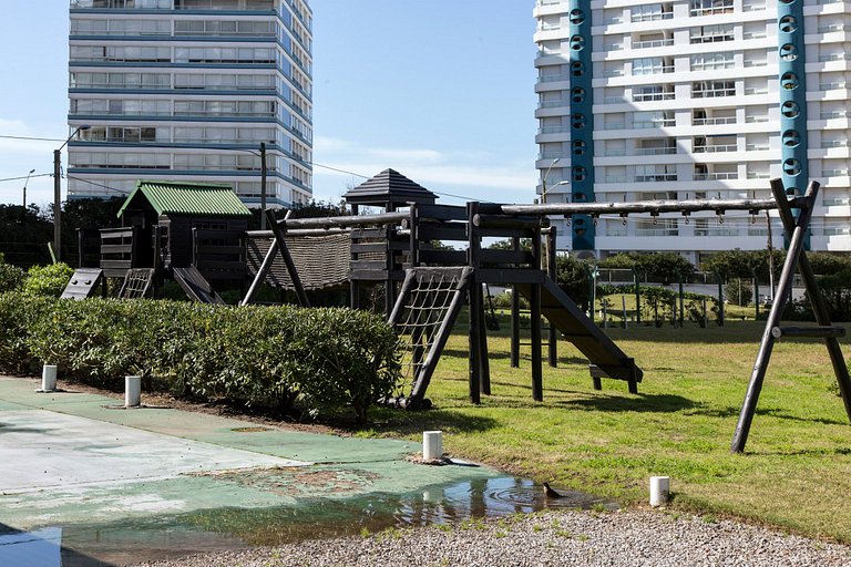 Apartamento familiar con vista a Playa Brava, Punta.