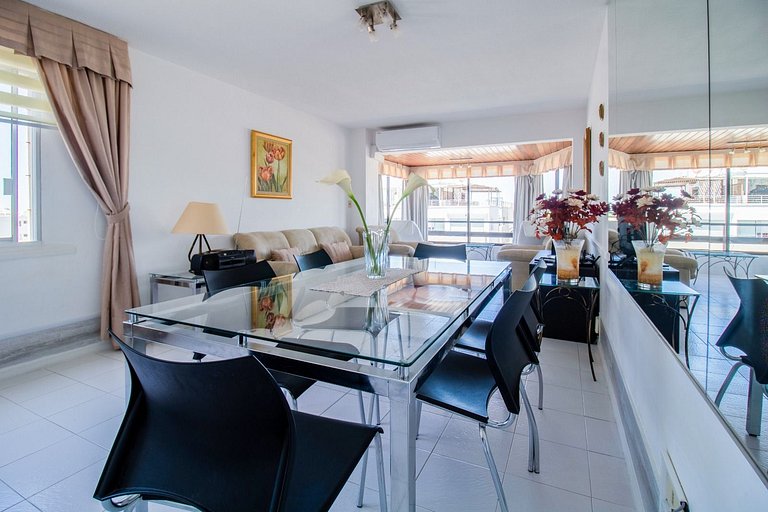 Apartamento com excelente localização em Punta.