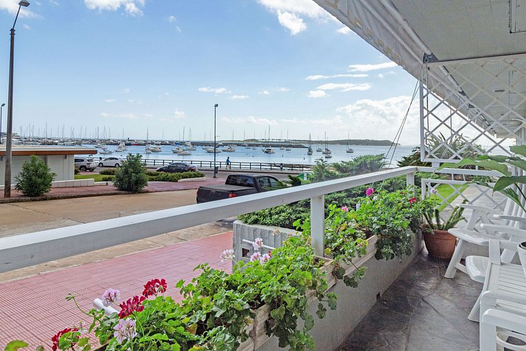 Apartamento com vista para o Muelle de Mahilos, Punta del Es