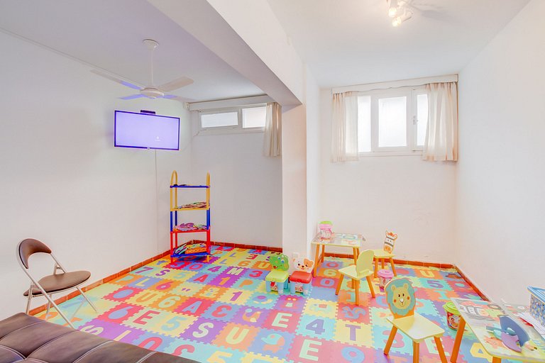 Apartment facing Playa Mansa, Punta del Este.