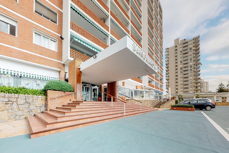 Apartment facing Playa Mansa, Punta del Este.