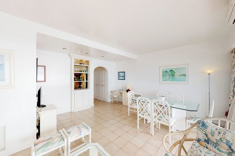 Apartamento em frente à Playa Mansa, Punta del Este.