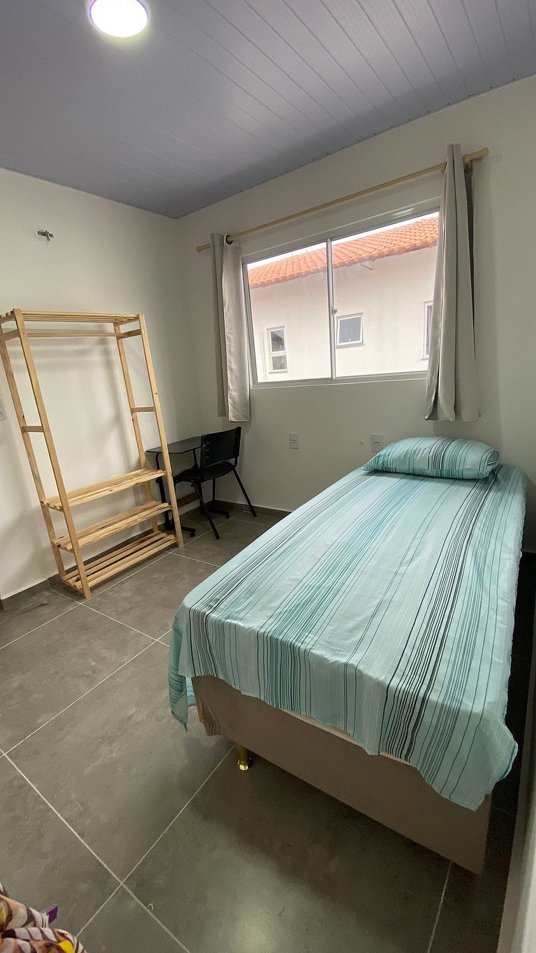 Casa en condominio con acceso a piscina y quincho, Maramar.