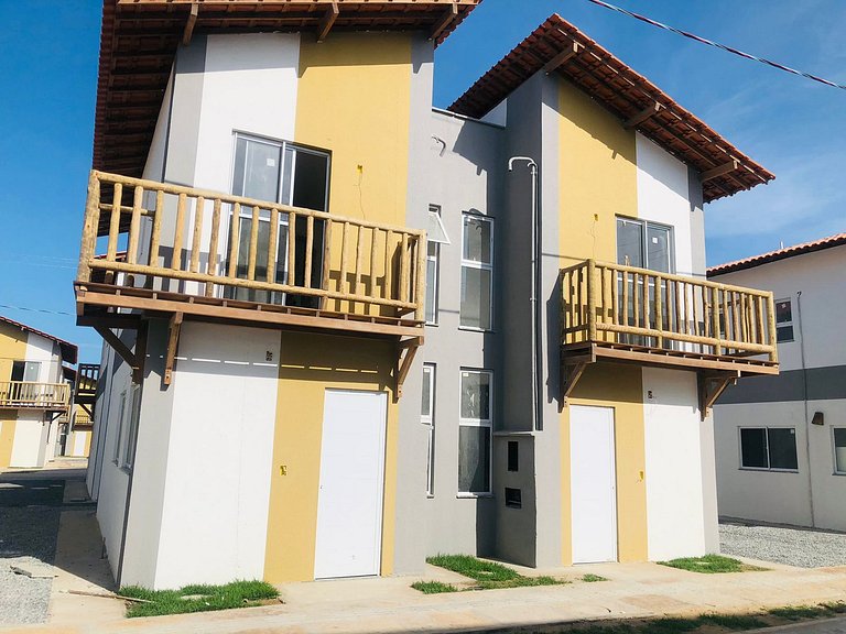 Casa en condominio con acceso a piscina y quincho, Maramar.