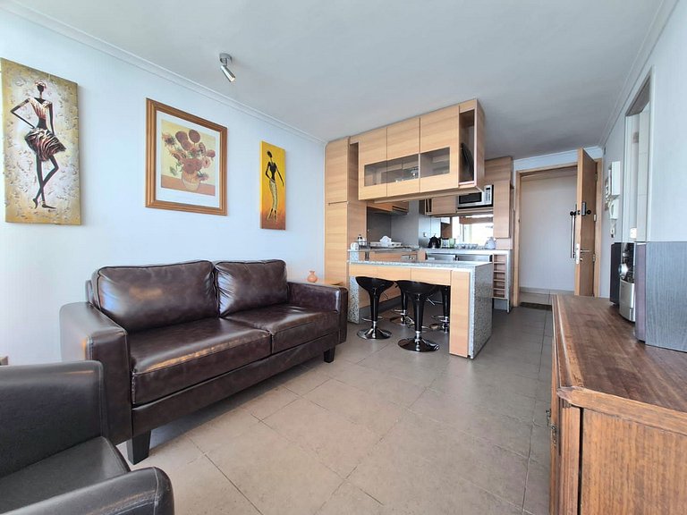 Apartamento com vista para o mar em Costa de Montemar.