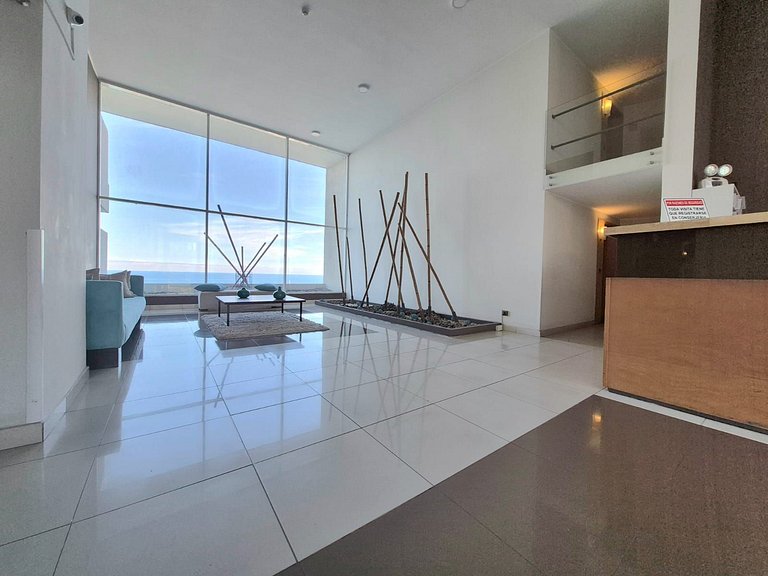 Apartamento com vista para o mar em Costa de Montemar.