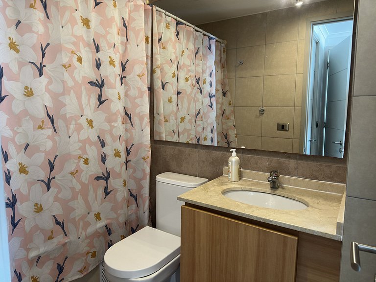 Apartamento com vista para o mar em Costa de Montemar.